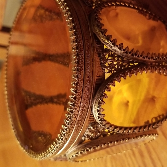 Antique Ormolu Filigree Footed Jewelry Box - Picture 16 of 16